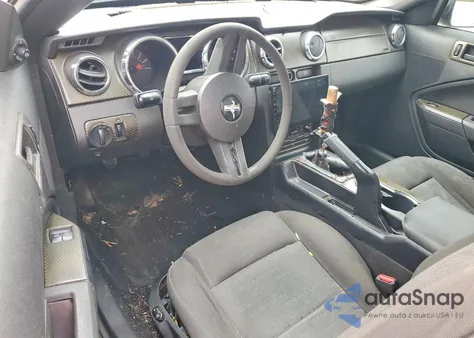 2006 Ford Mustang z USA, uszkodzony, nr VIN 1ZVFT80N765248508